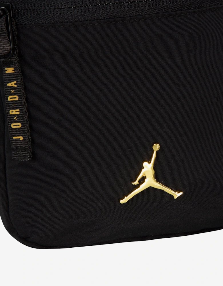 Jordan Kids Airborne Festival Bag in Black (12.7cm)