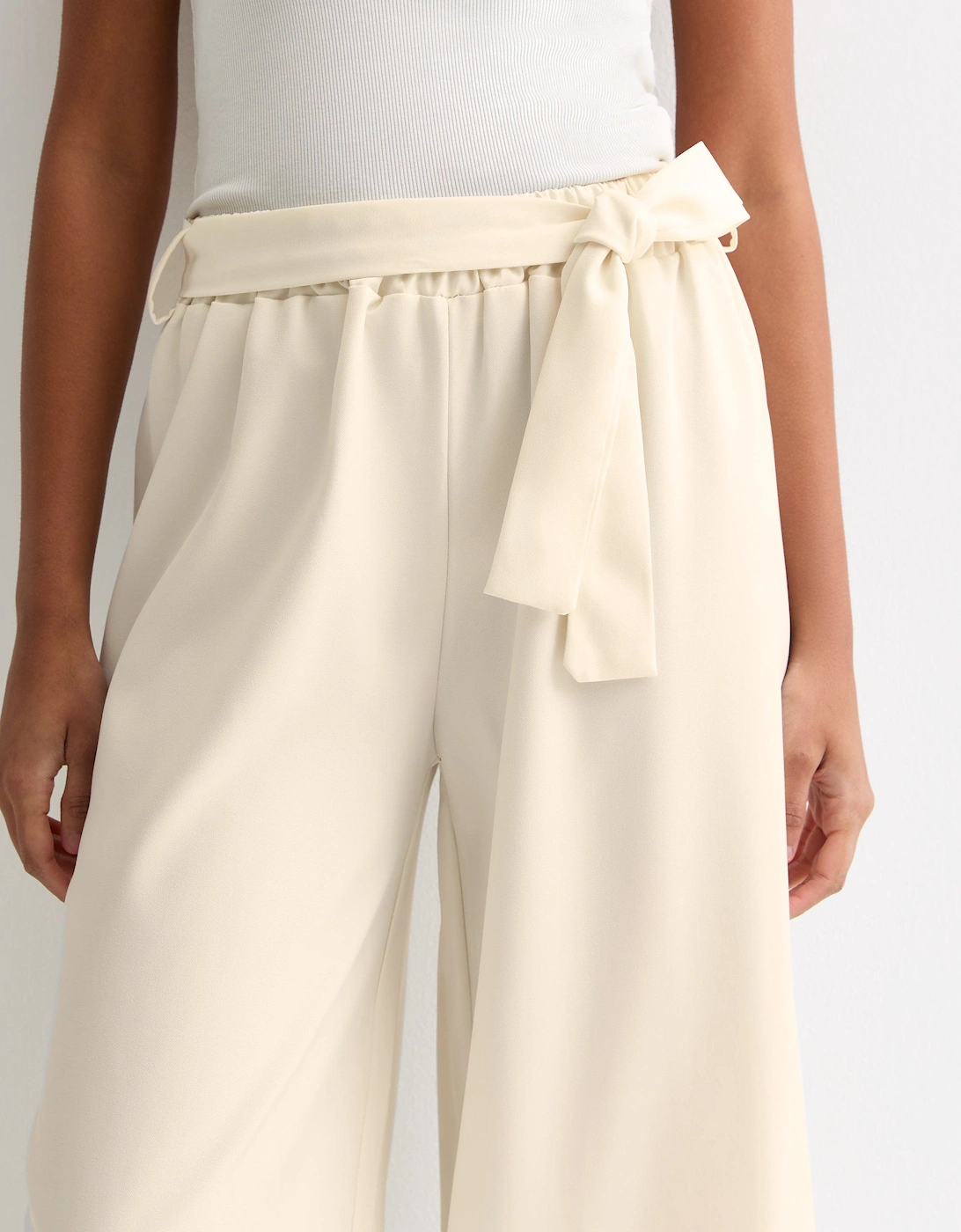 White Elasticated Wide leg Tie detail Trousers