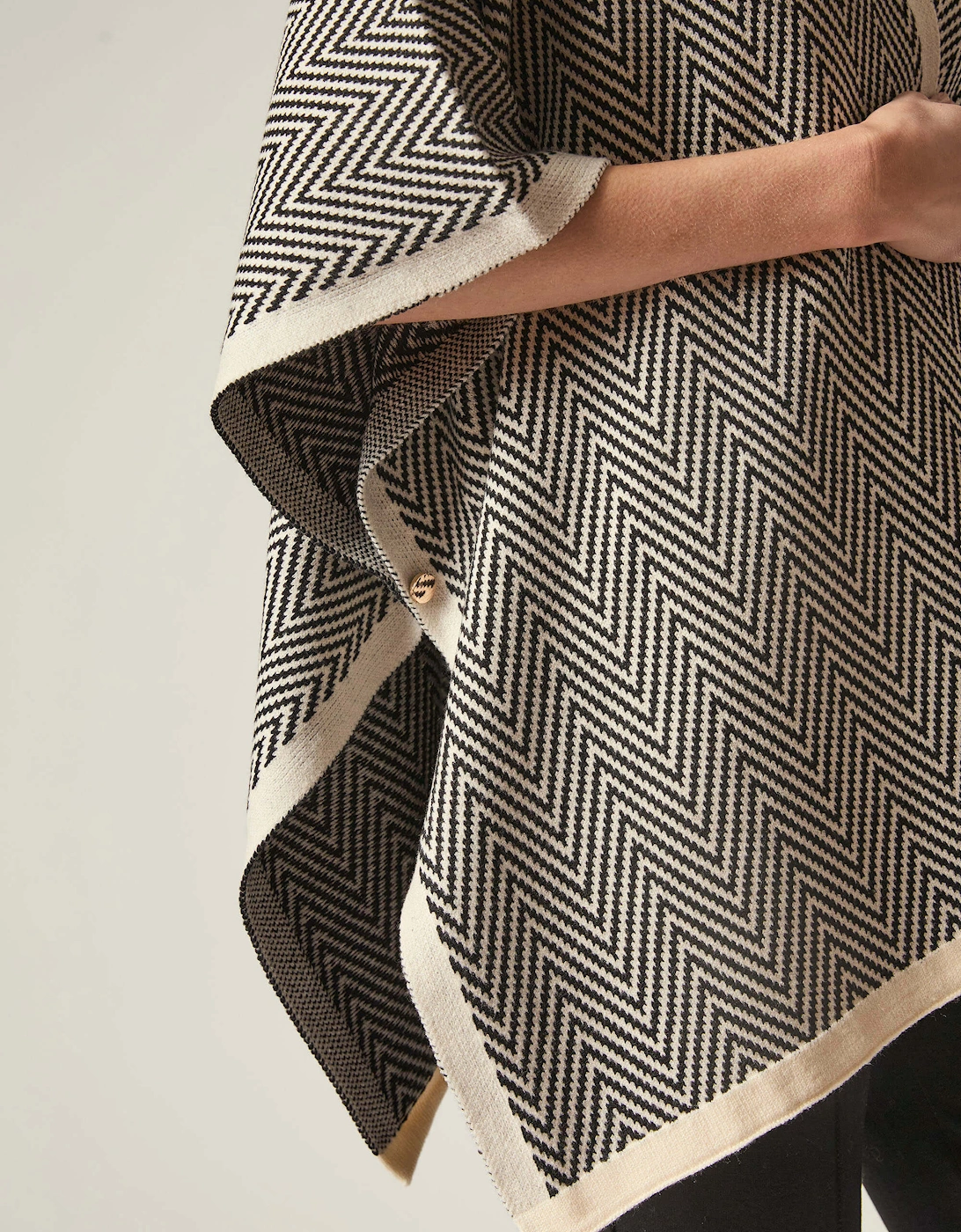 Black Chevron Knit Wrap