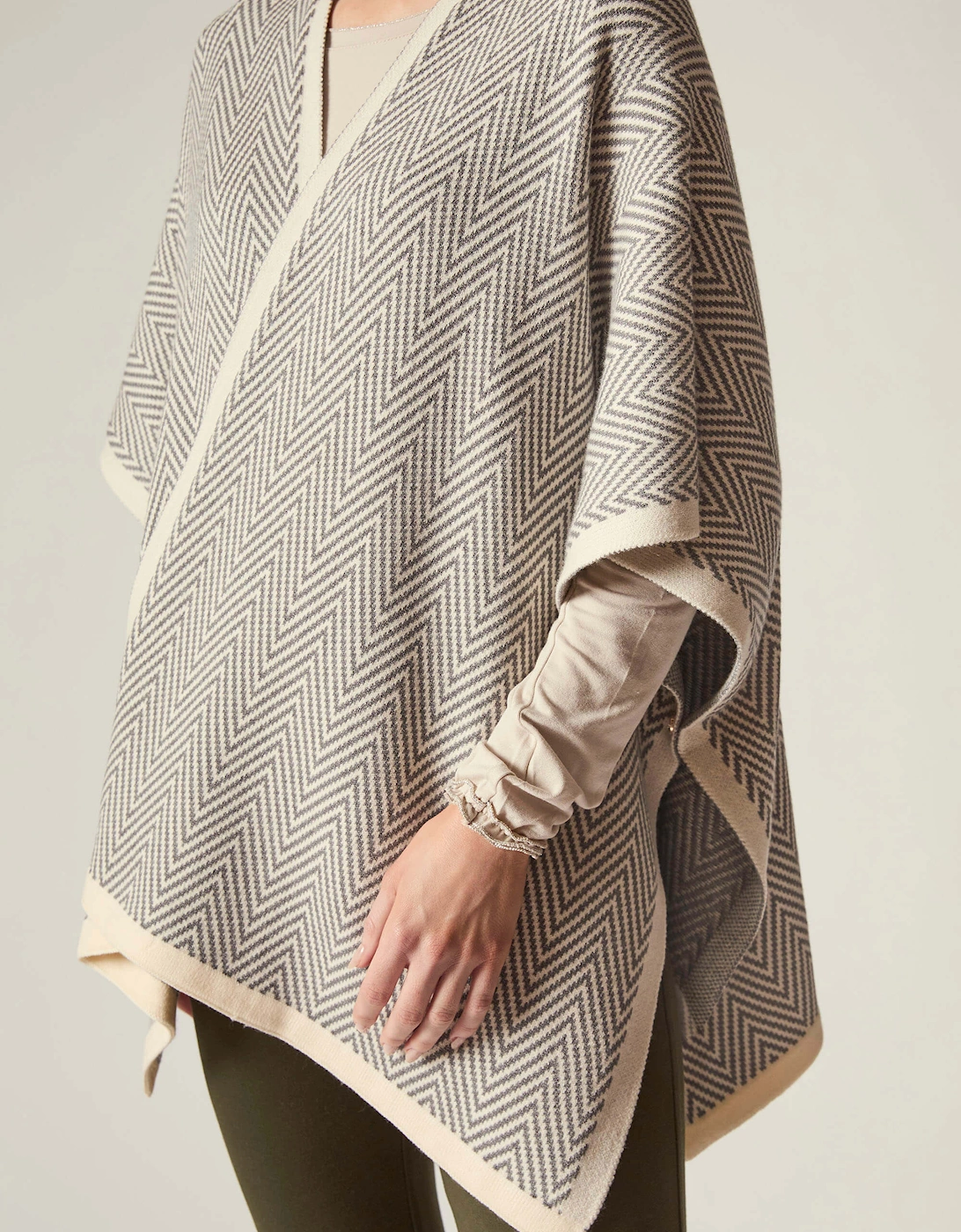 Grey Chevron Knit Wrap