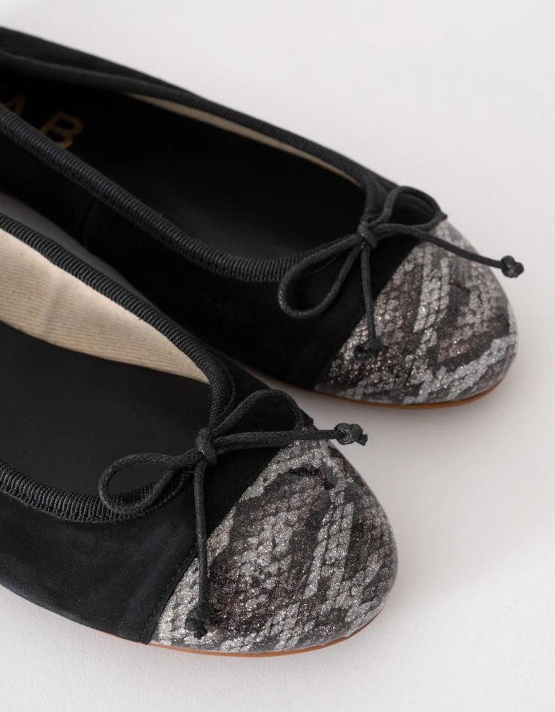 Sandra Sparkle Womens Pump