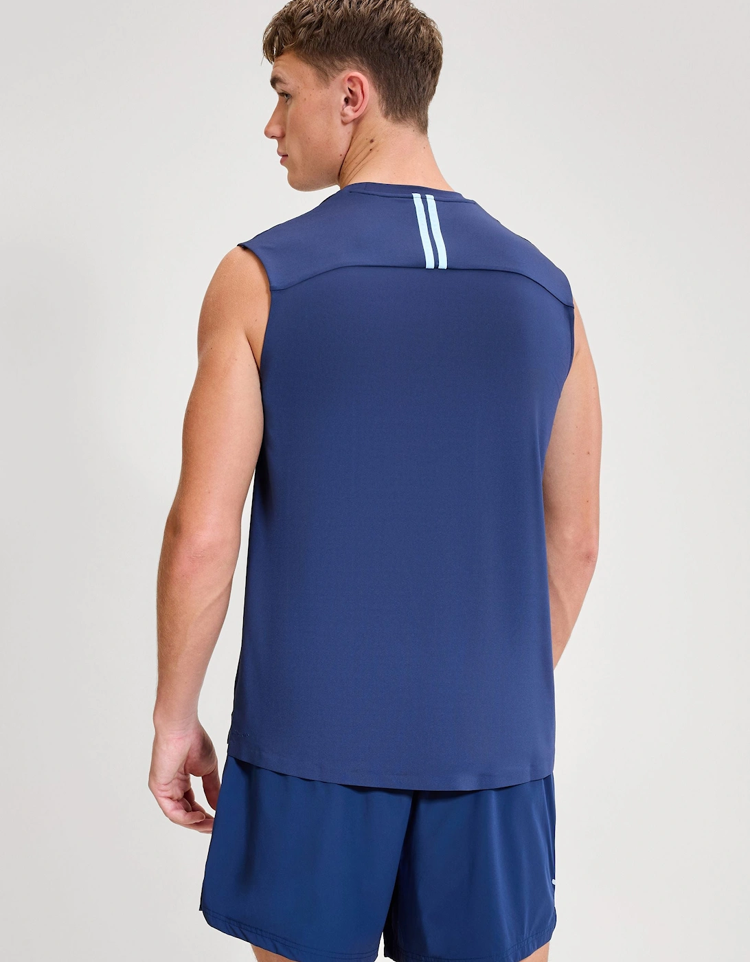 Olios Vest