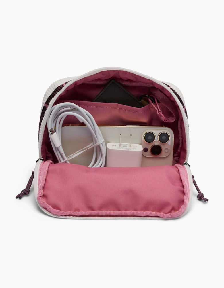 Trail Traveler Polyester Unisex Adults White Crossbody Bag - One Size