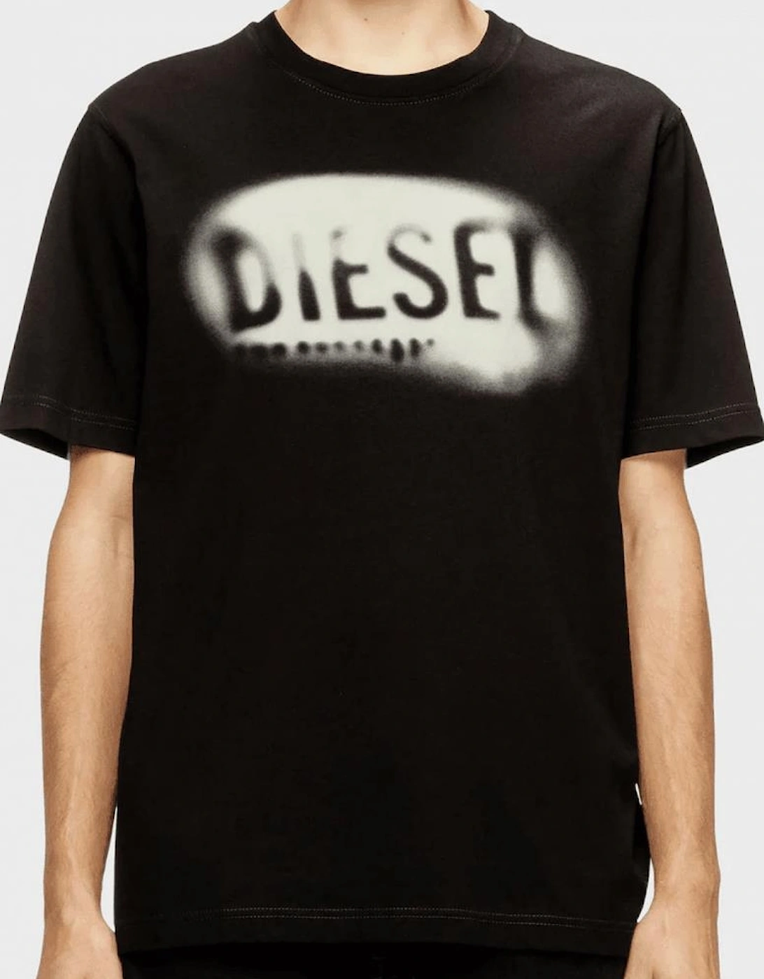 T-Adjust-V2 Spray Logo Black T-Shirt