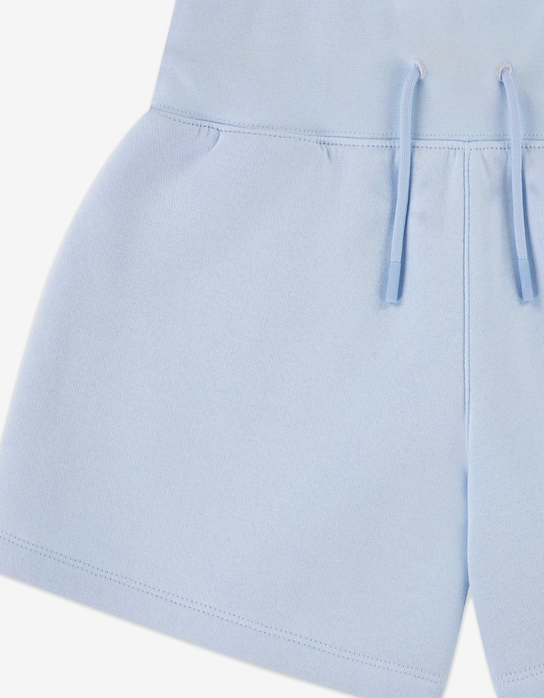 Jordan Girls WJ Brooklyn Fleece Shorts in Blue