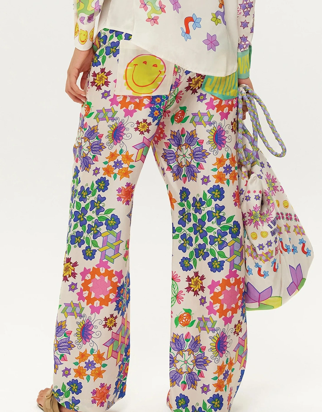 Bailey straight leg track pant in markers print