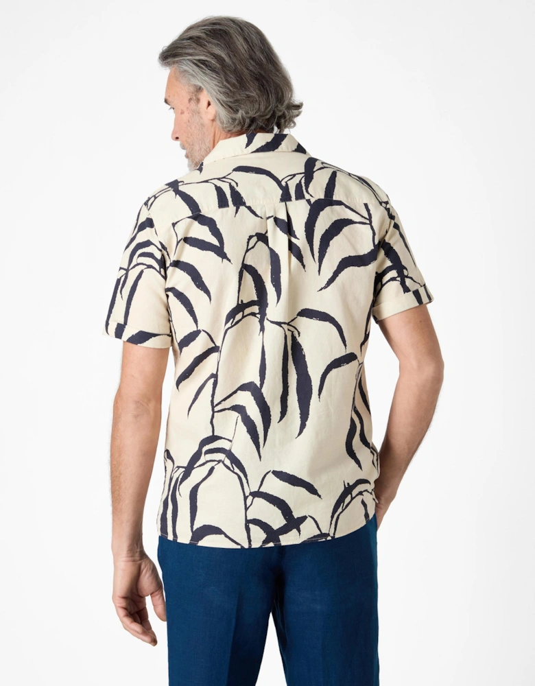 Ravenshead Mens Leaf Print Short Sleeved Shirt - Ecru