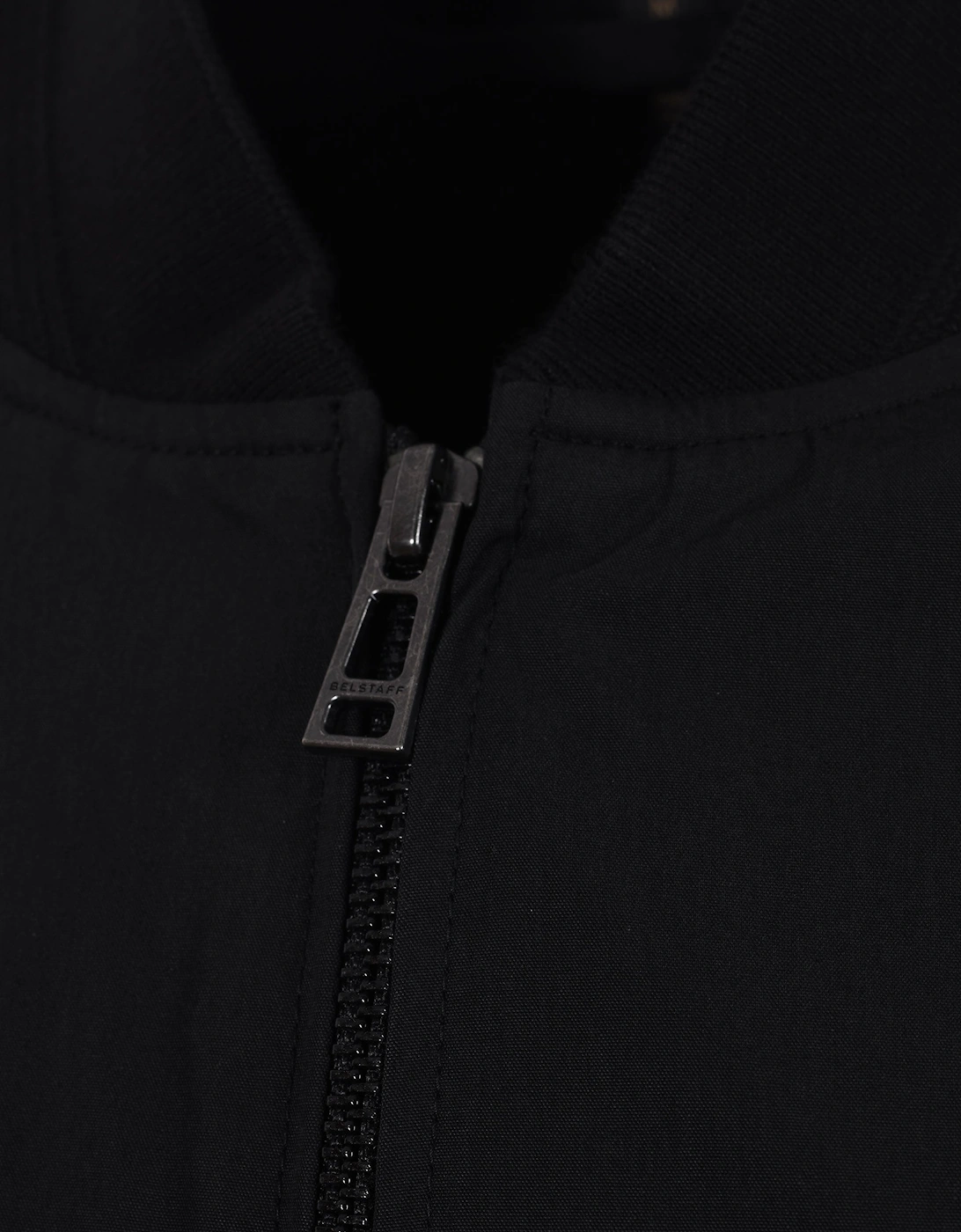 CARRIER JACKET BLACK