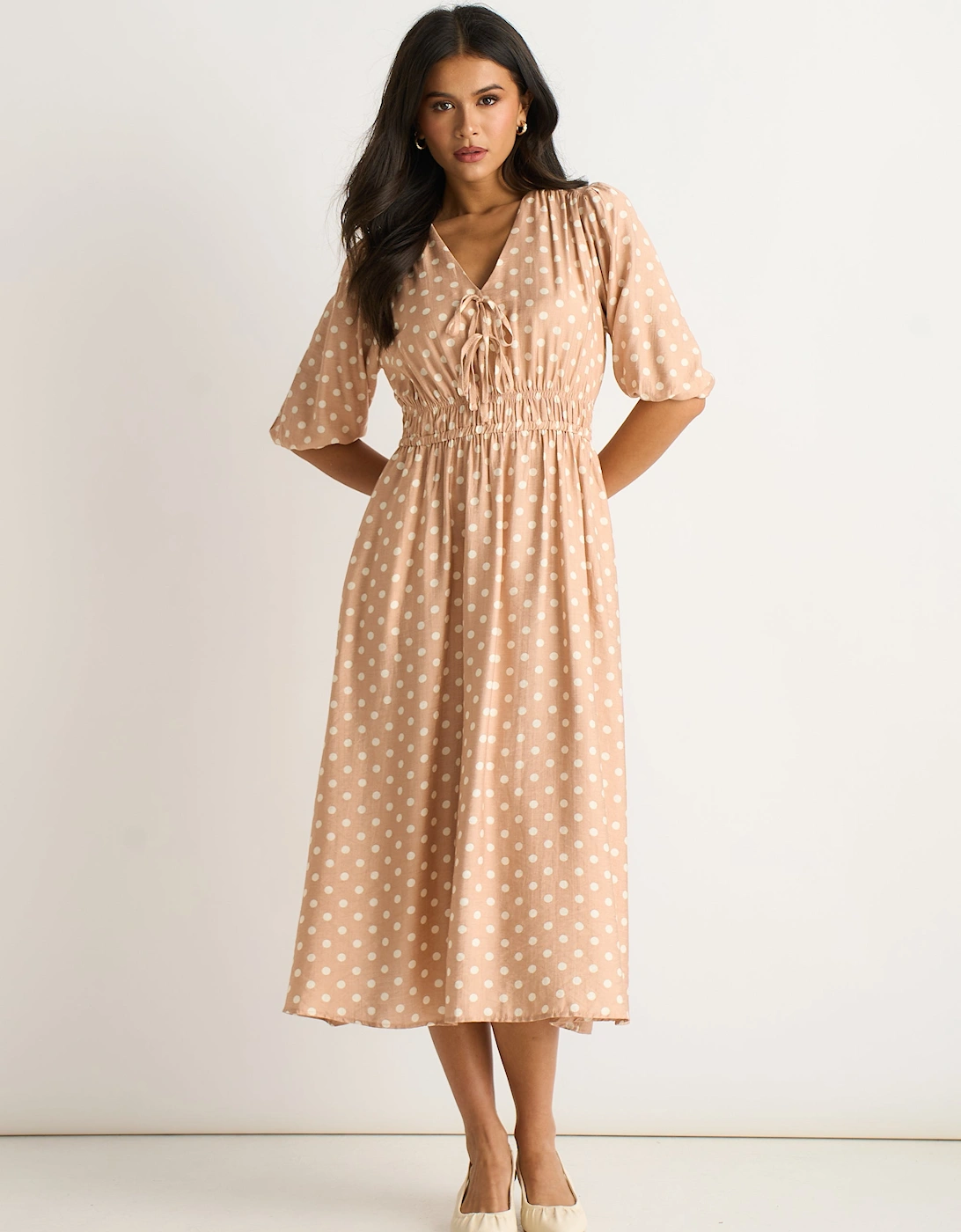 Gini London Women's Tan Oatmeal Spot Print Shirred Waist Shift Midi Dress  10 Size 10