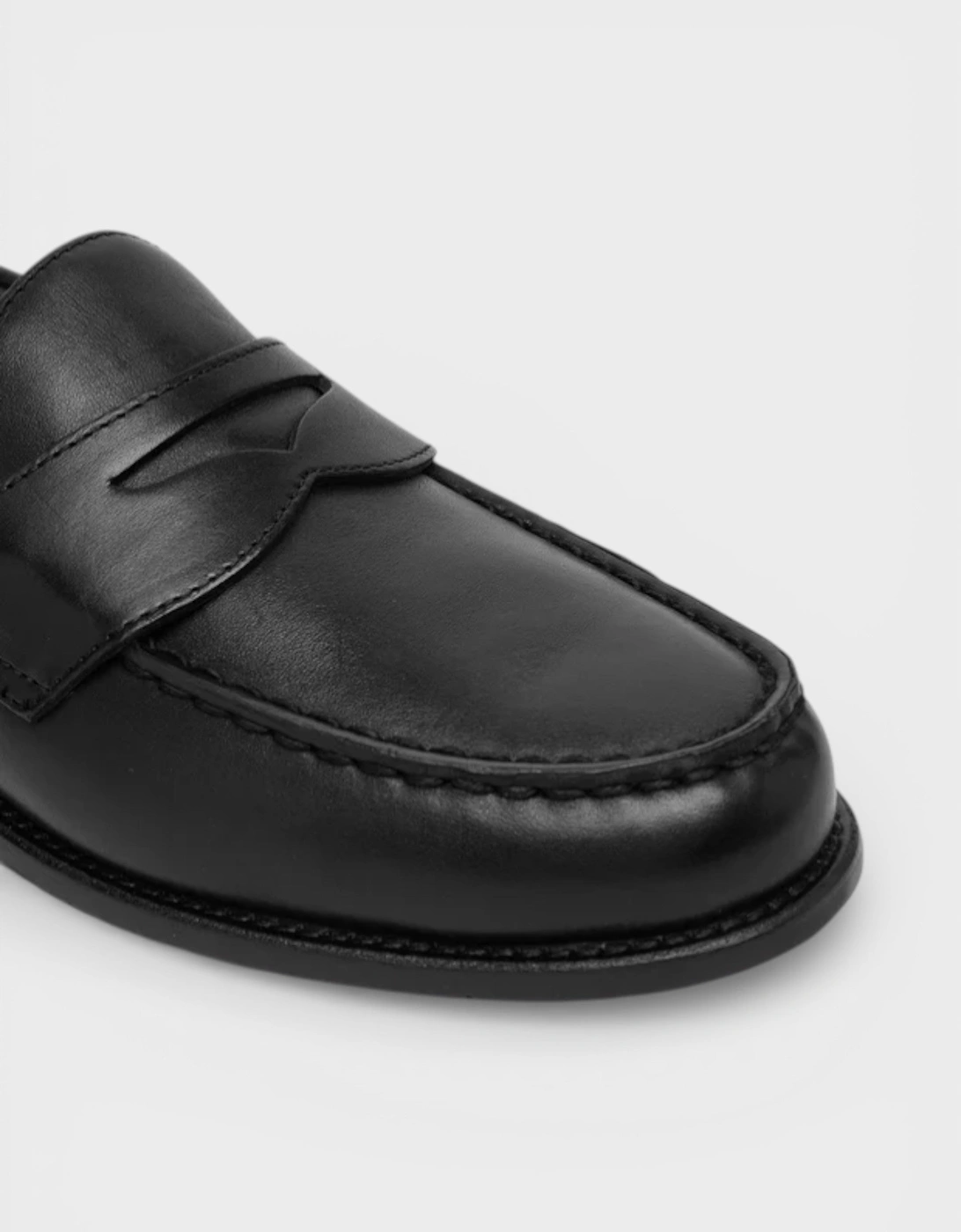Alston Penny Leather Loafers Black