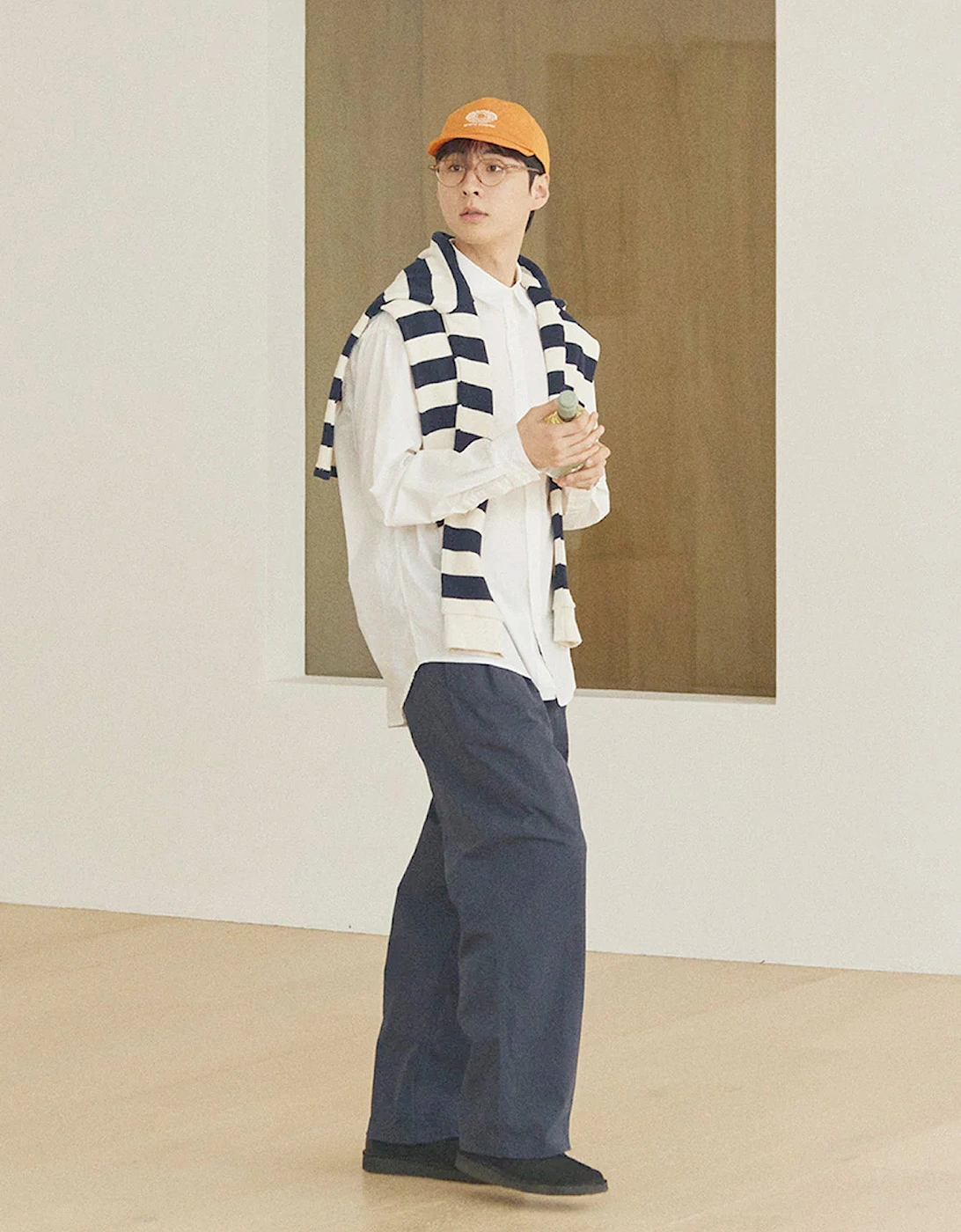 Two Tuck Wide CN Pants