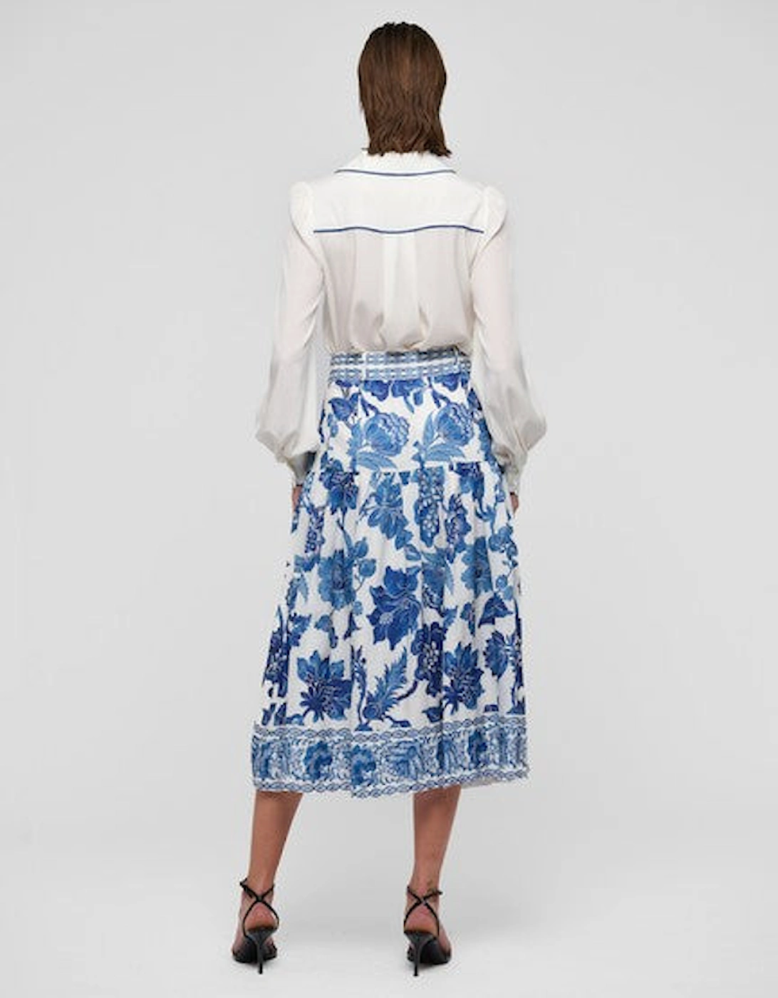 PetrineDEA skirt with volume