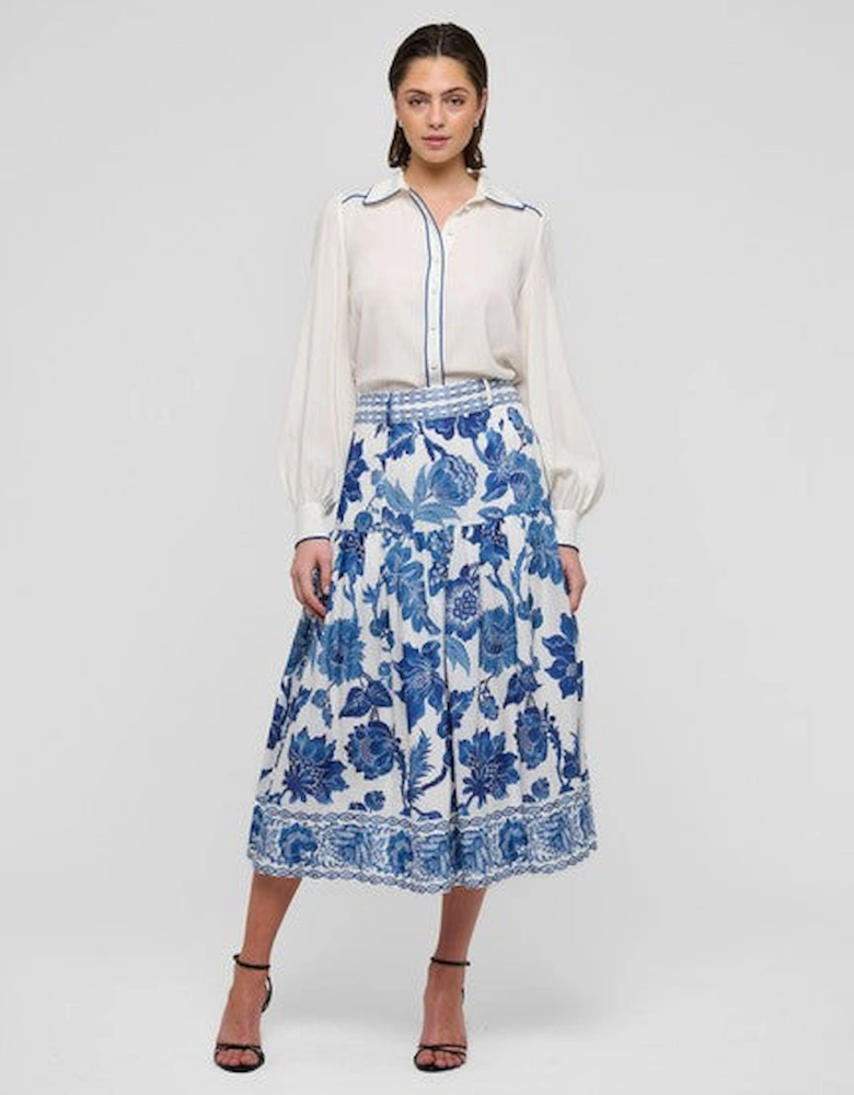 PetrineDEA skirt with volume