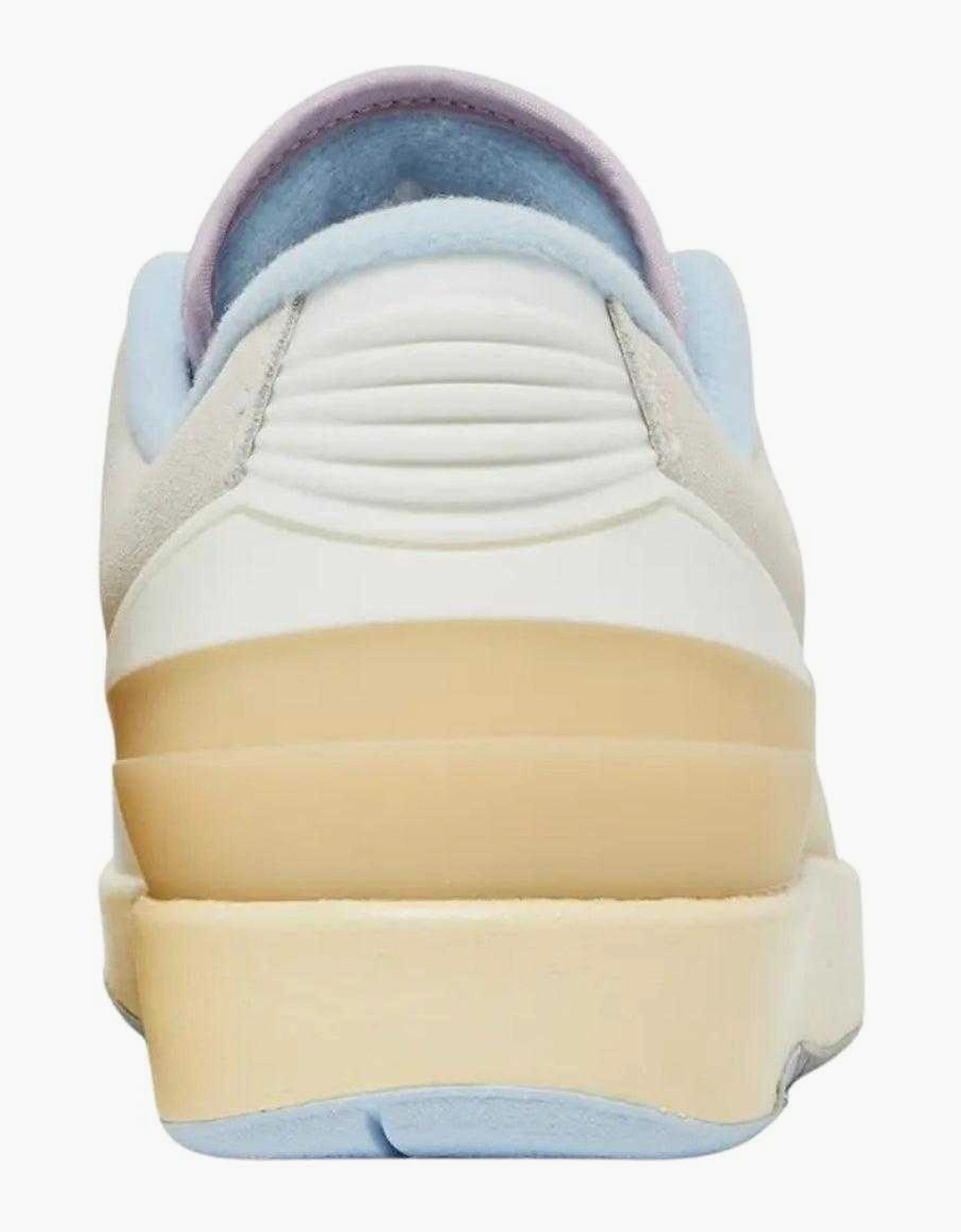 Womens/Ladies Air Jordan 2 Retro Leather Low Trainers