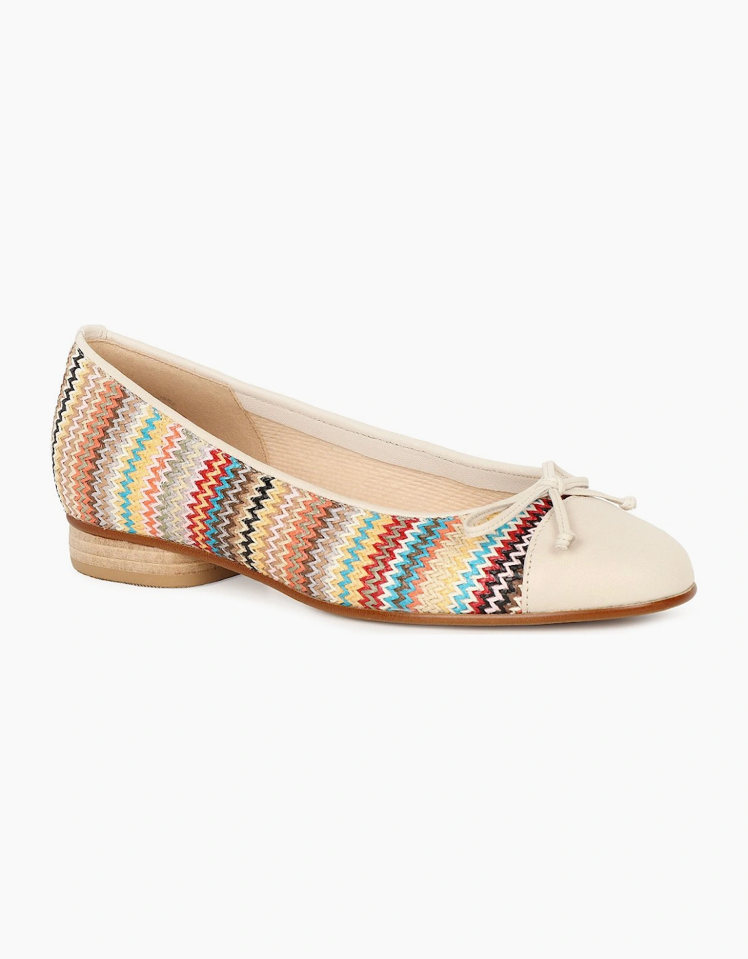 Gabor Women's Tan Dulford Ballet Pumps - Size: 6.5
