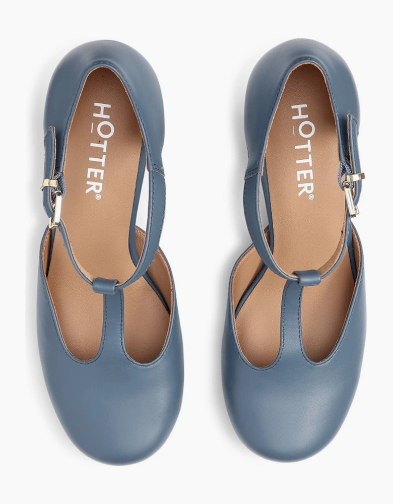 Tempo Womens T-Bar Court Shoes