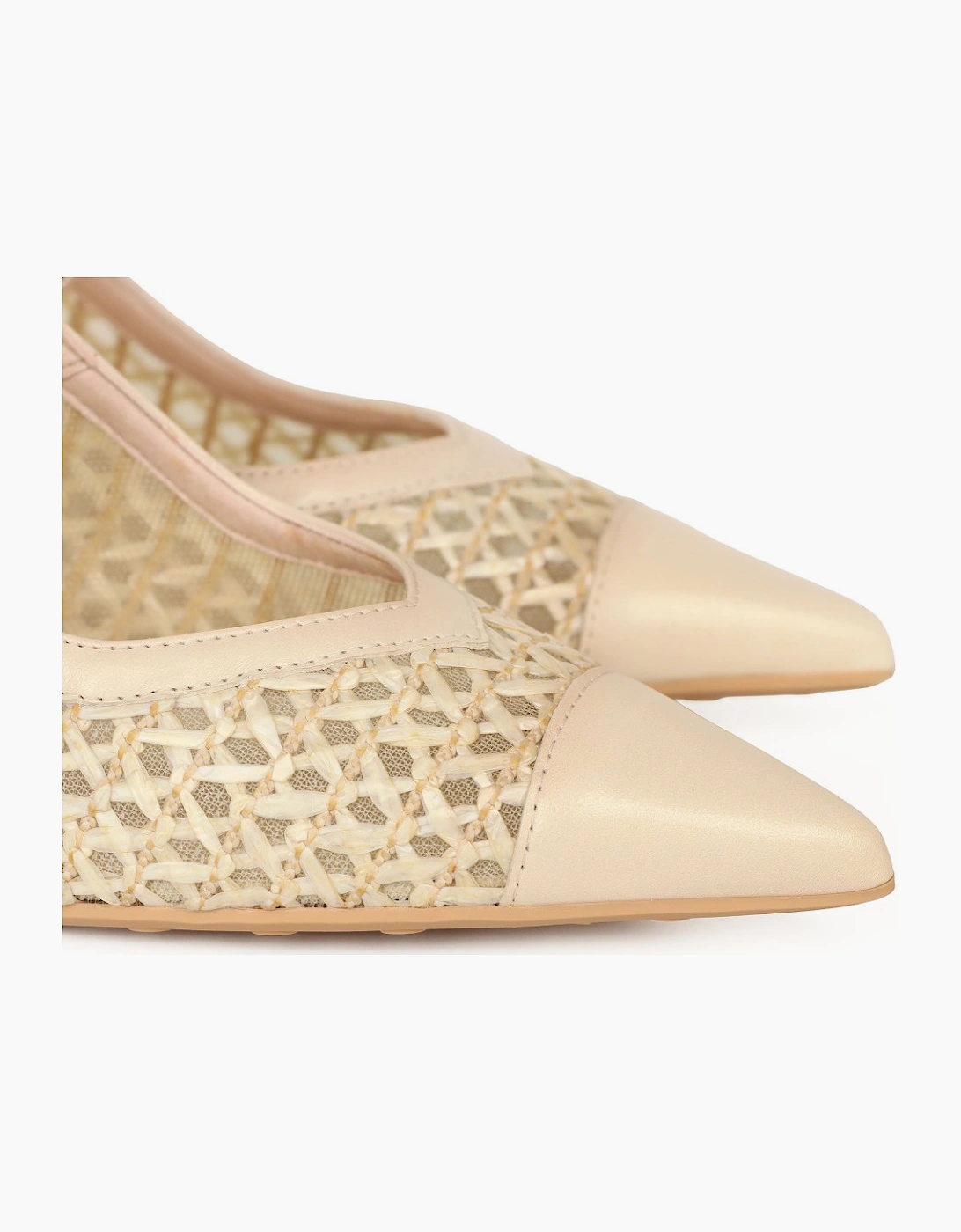 Giorgia Womens Open Court Shoes