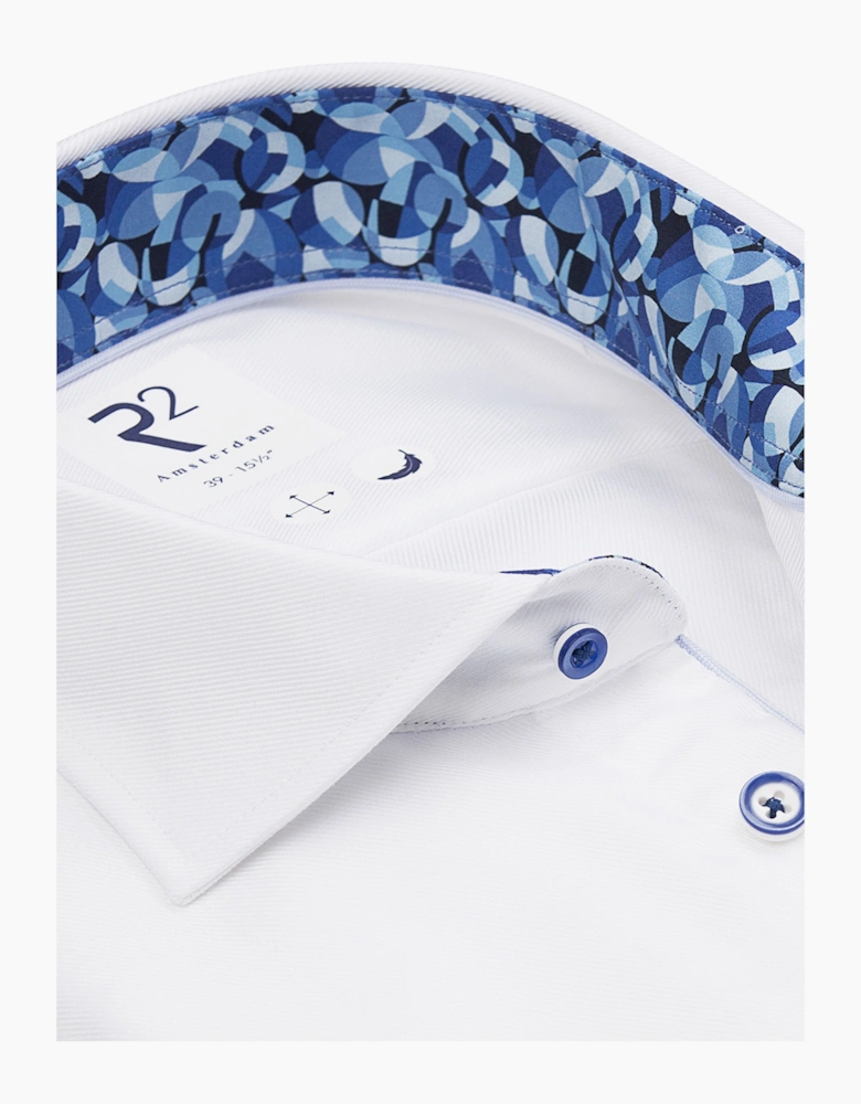 CUT AWAY COLLAR LONG SLEEVED SHIRT WHITE