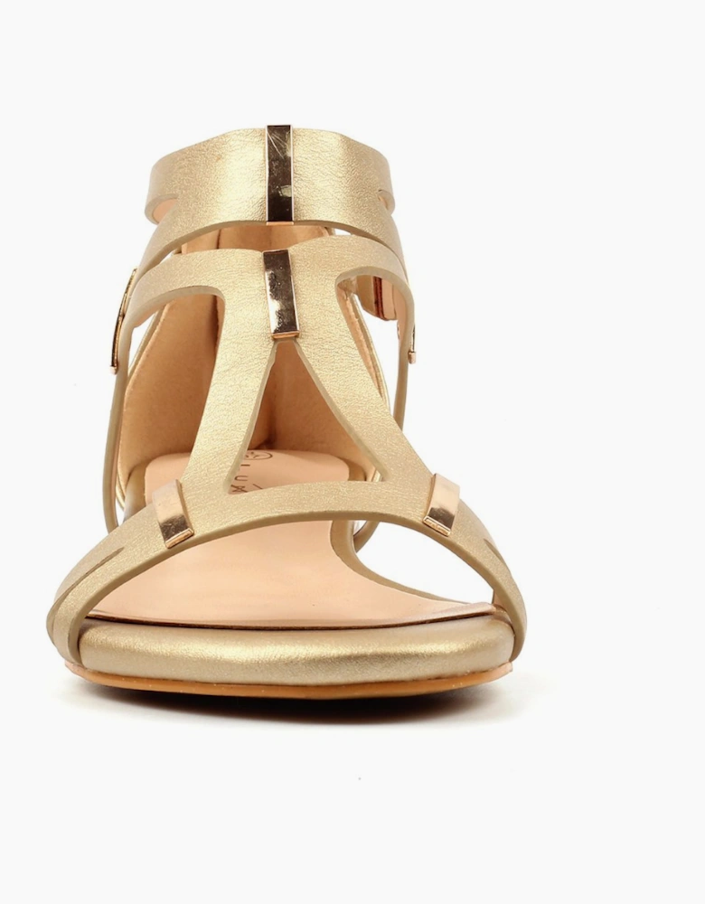 Daniella Womens Sandals