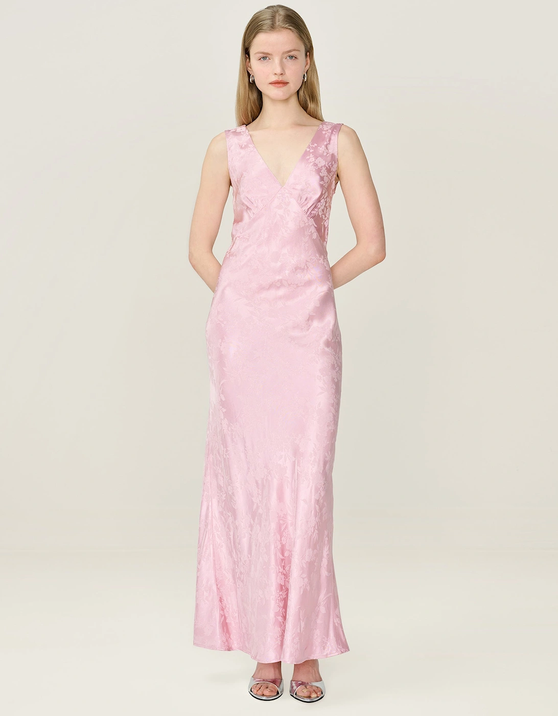 Iris Jacquard Dress in Bleached Mauve, 8 of 7