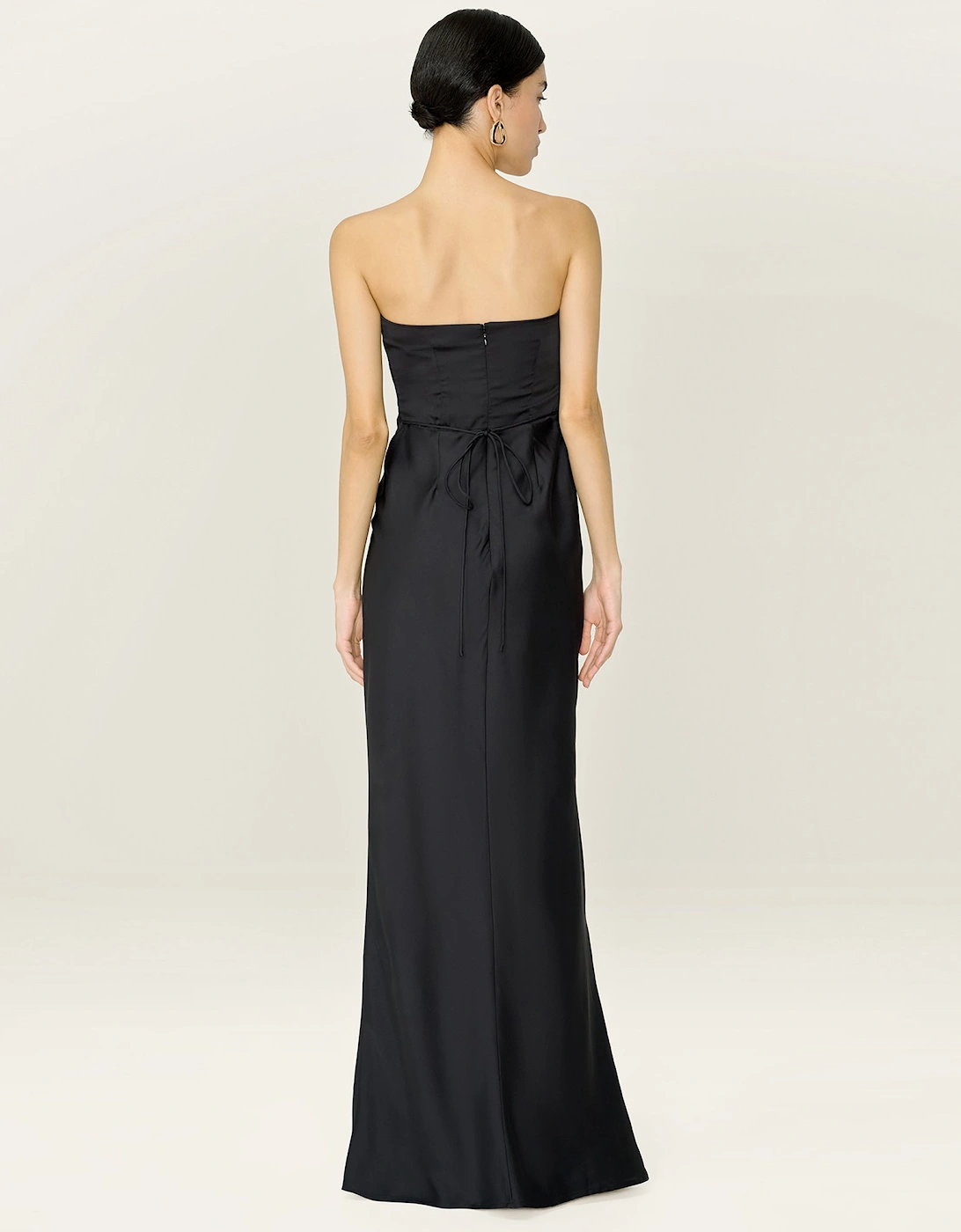 Amdra Dress in Black