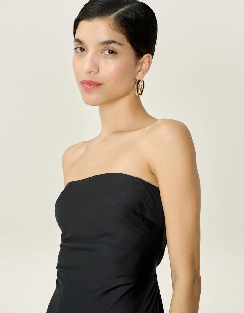 Amdra Dress in Black