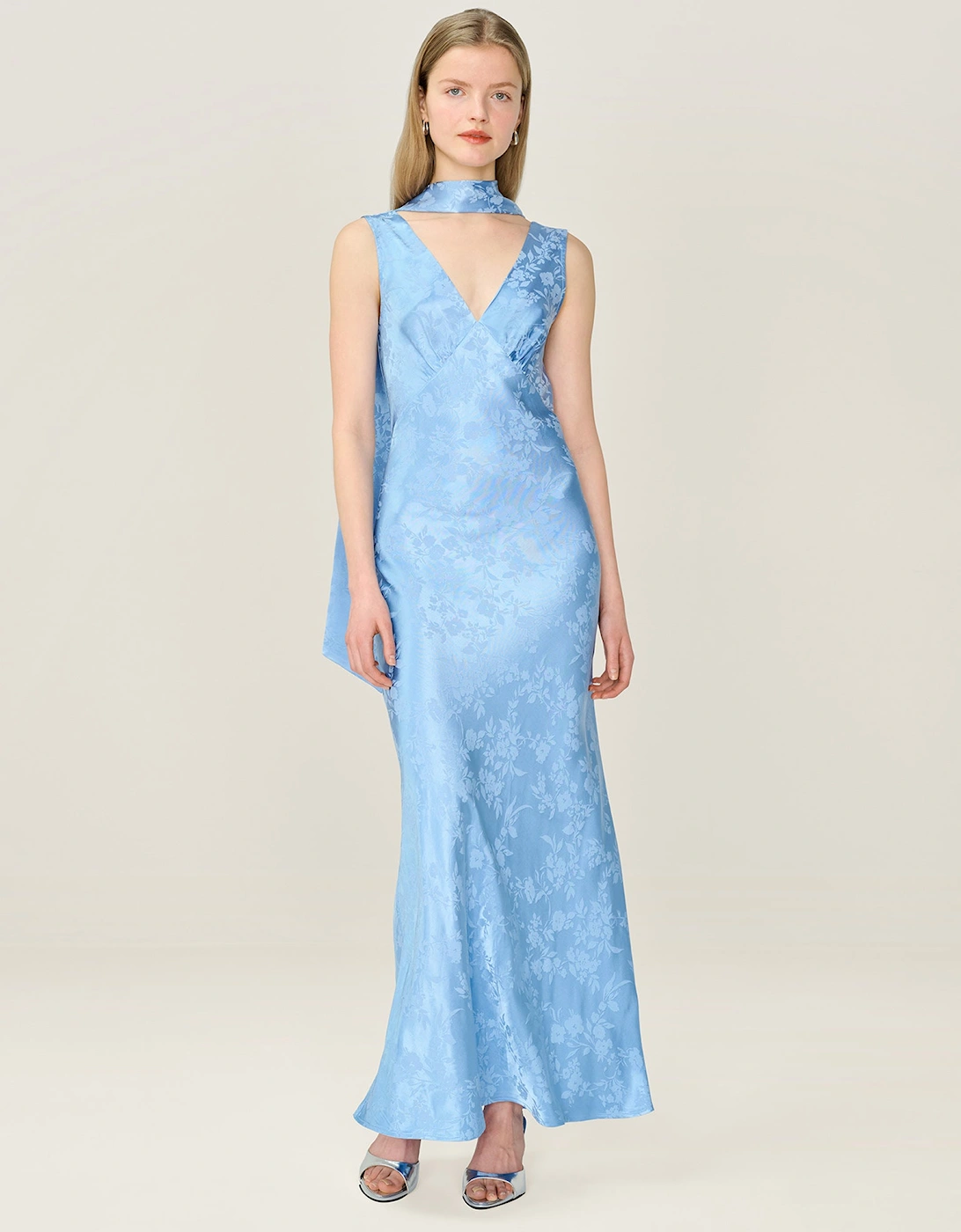 Scarlett Scarf in Vista Blue