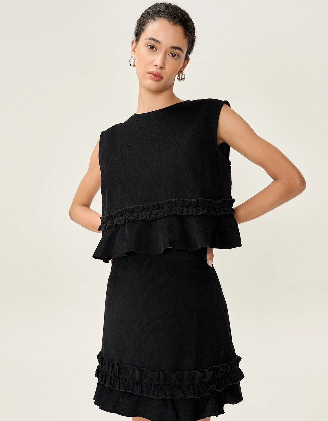 Prudie Cord Skirt in Black