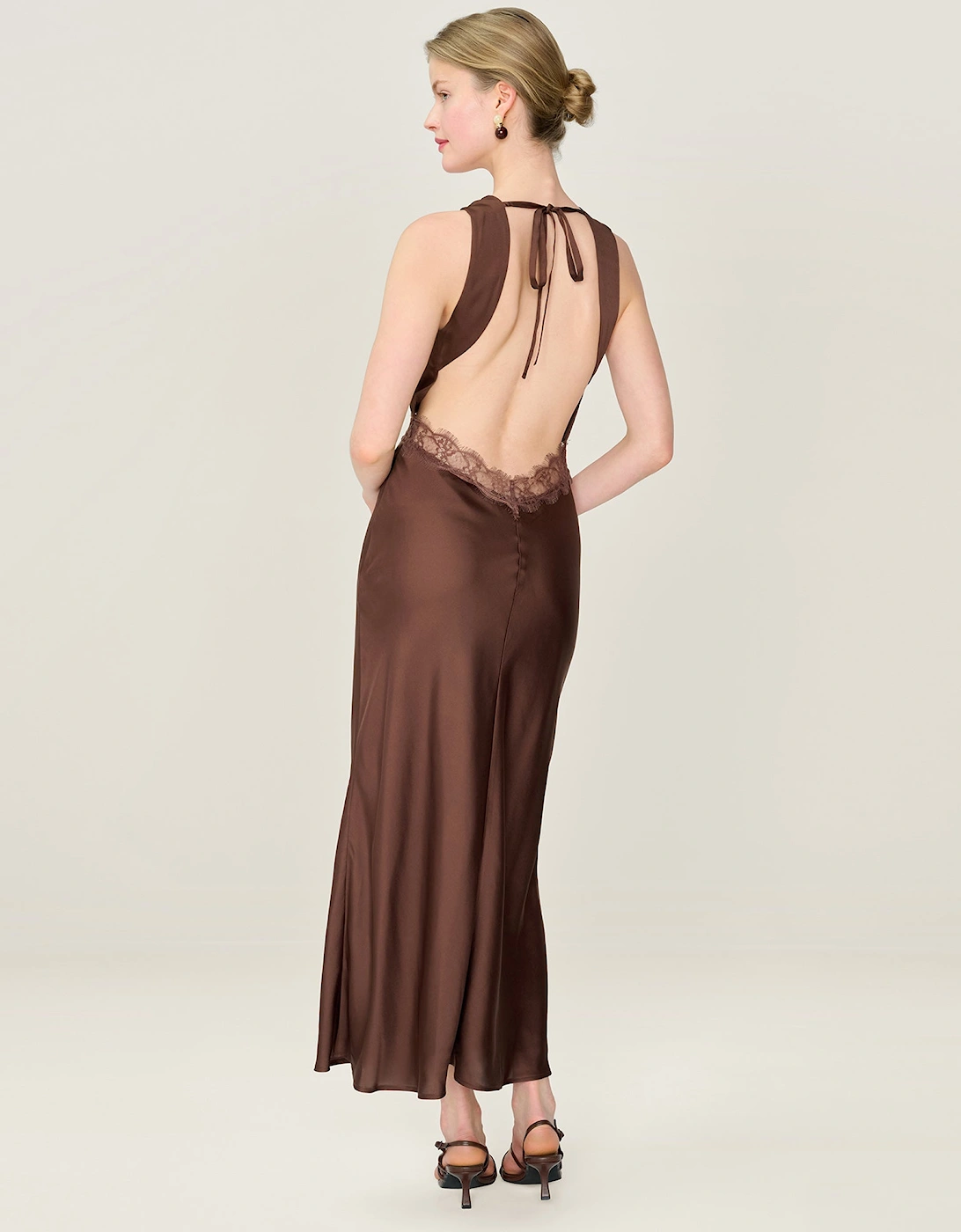 Aurelia Dress in Chocolate