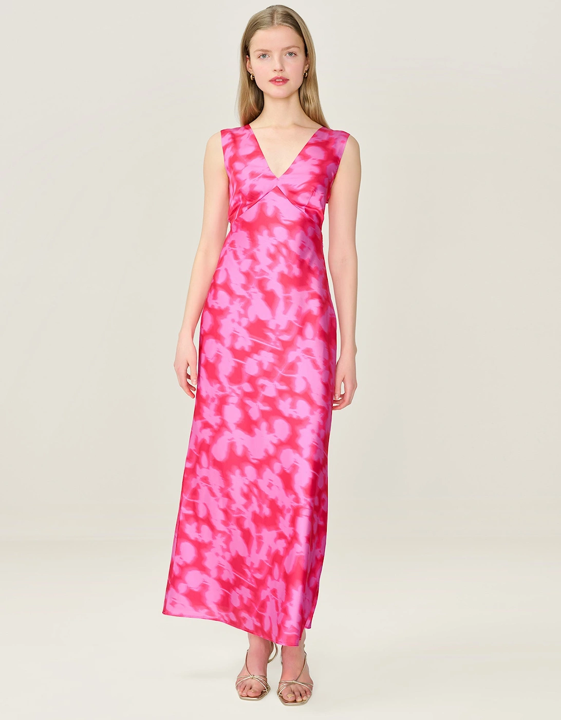 Nova Dress in Blurred Floral Magenta, 8 of 7