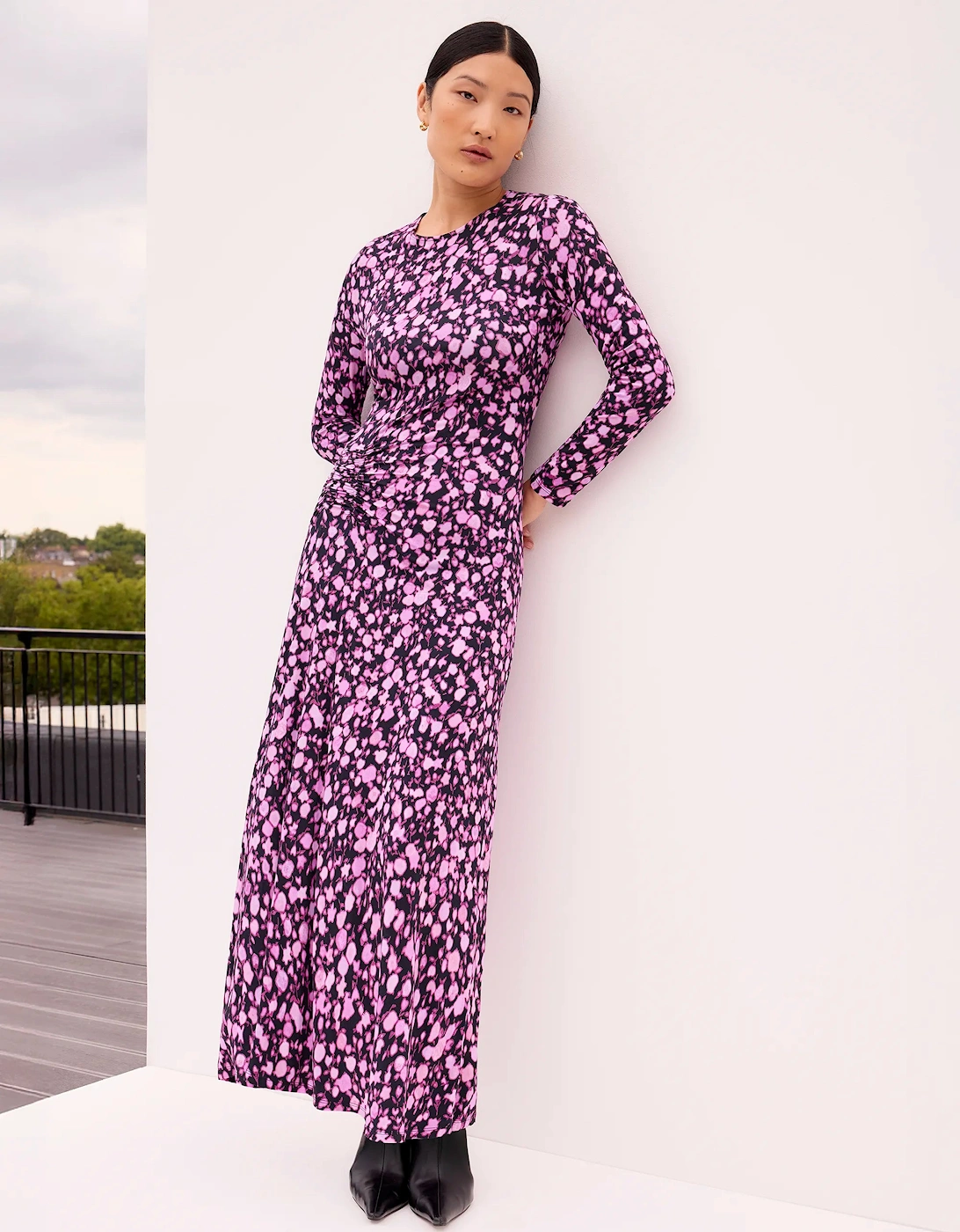 Petite Ruched Batik-Print Midaxi Dress