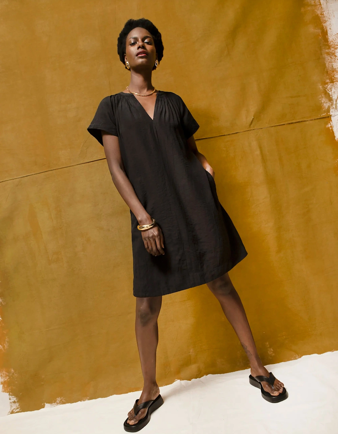 Black Gathered Neck Short Dress