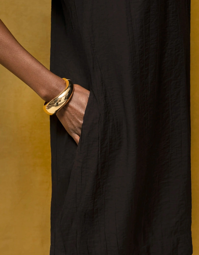 Black Gathered Neck Short Dress