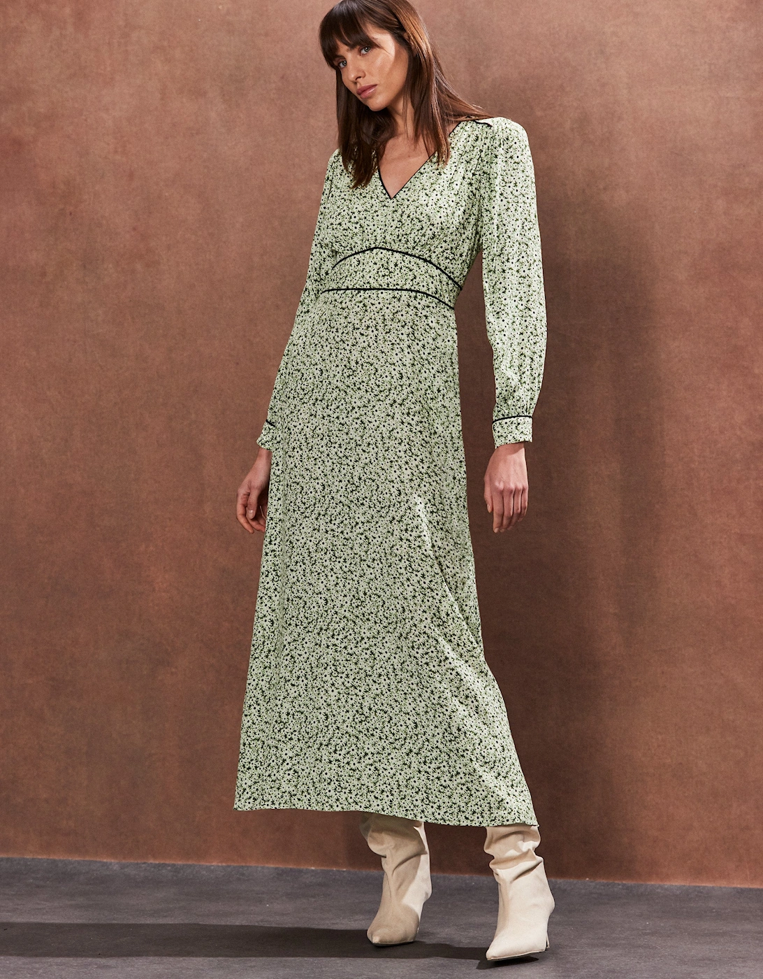 Green Ditsy Waist Detail Dress