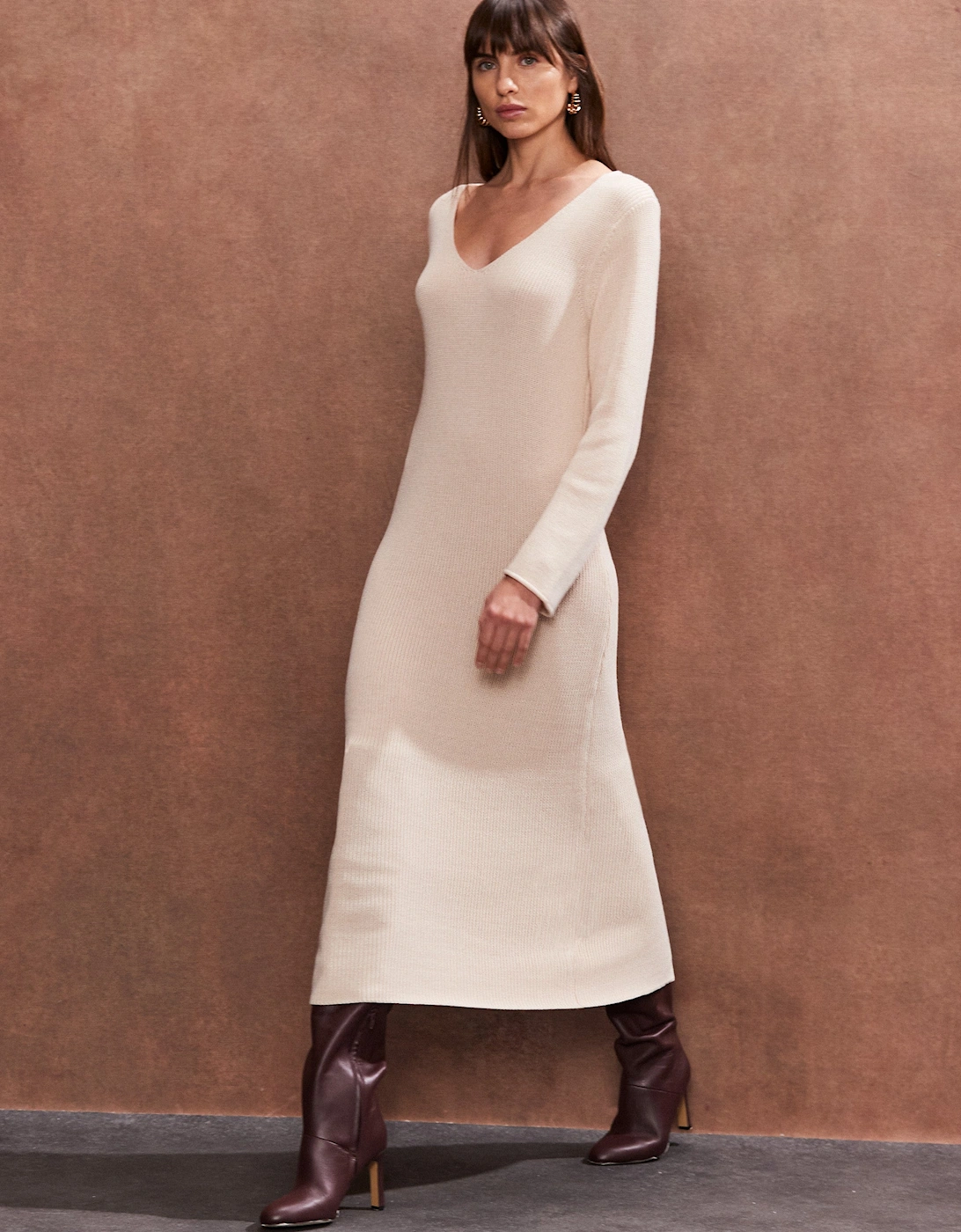 Oatmeal V Neck Knitted Midi Dress