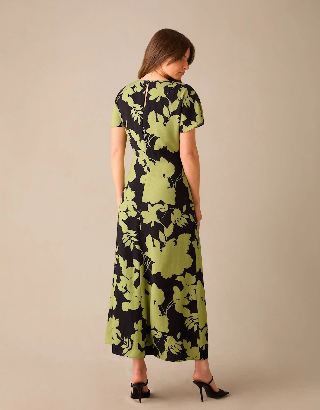 Petite Victoria Green Floral Print Flutter Sleeve Dress