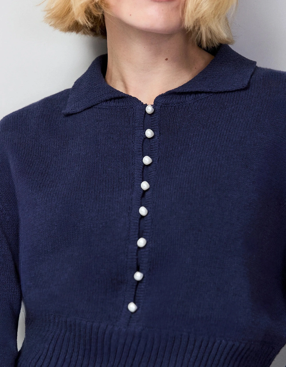 Navy Pearl-Button Cotton and Linen-Blend Jumper