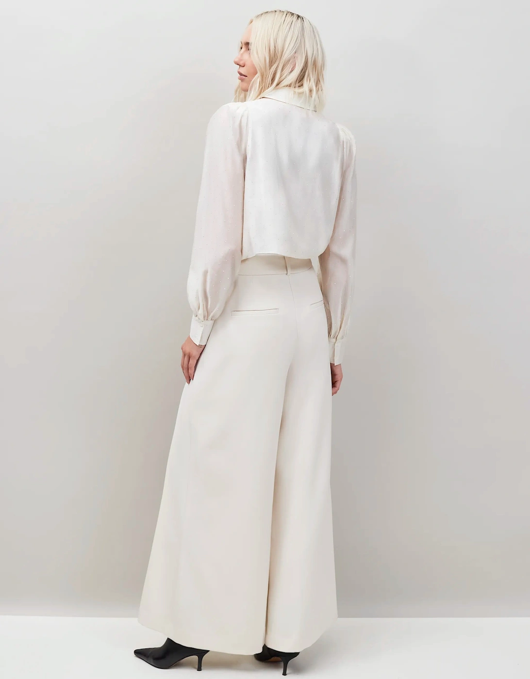 Wide-Leg Trousers