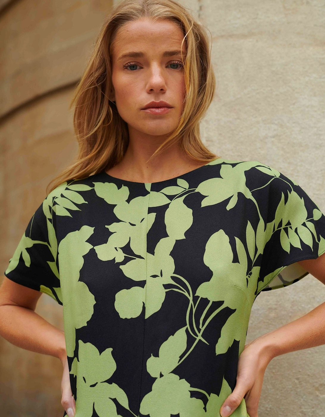 Victoria Green Floral Print Flutter Sleeve Dress
