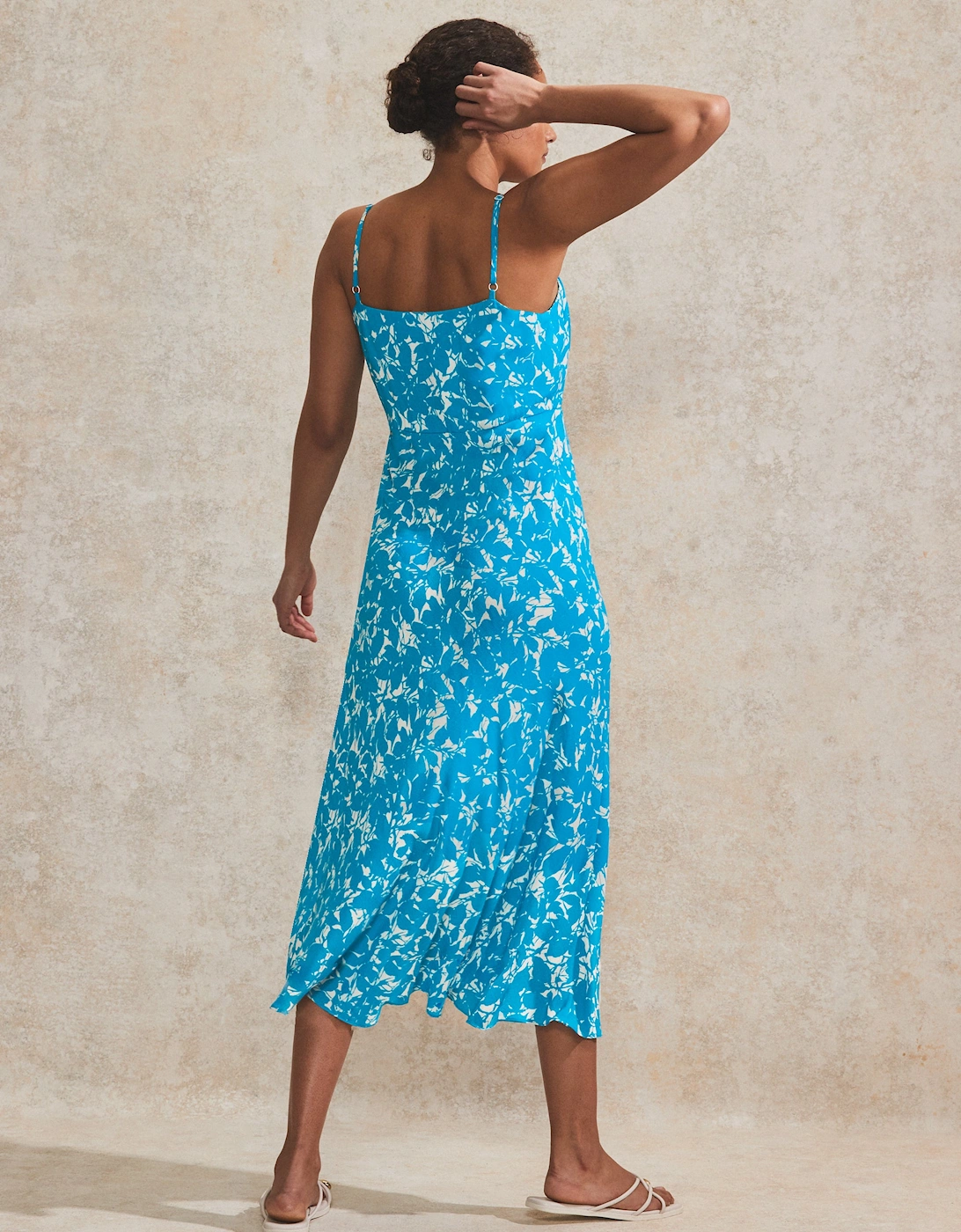 Blue Leaf-Print Keyhole-Detail Midi Dress