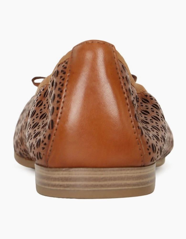 Alena Womens Ballet Pumps