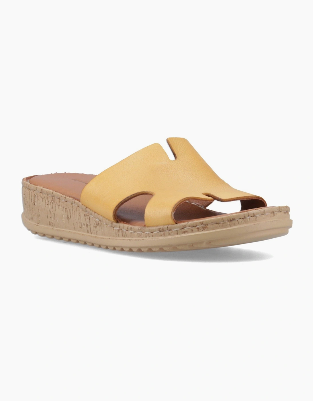 Hush Puppies Women's Brown Eloise Leather Mustard Sandals - Size 4