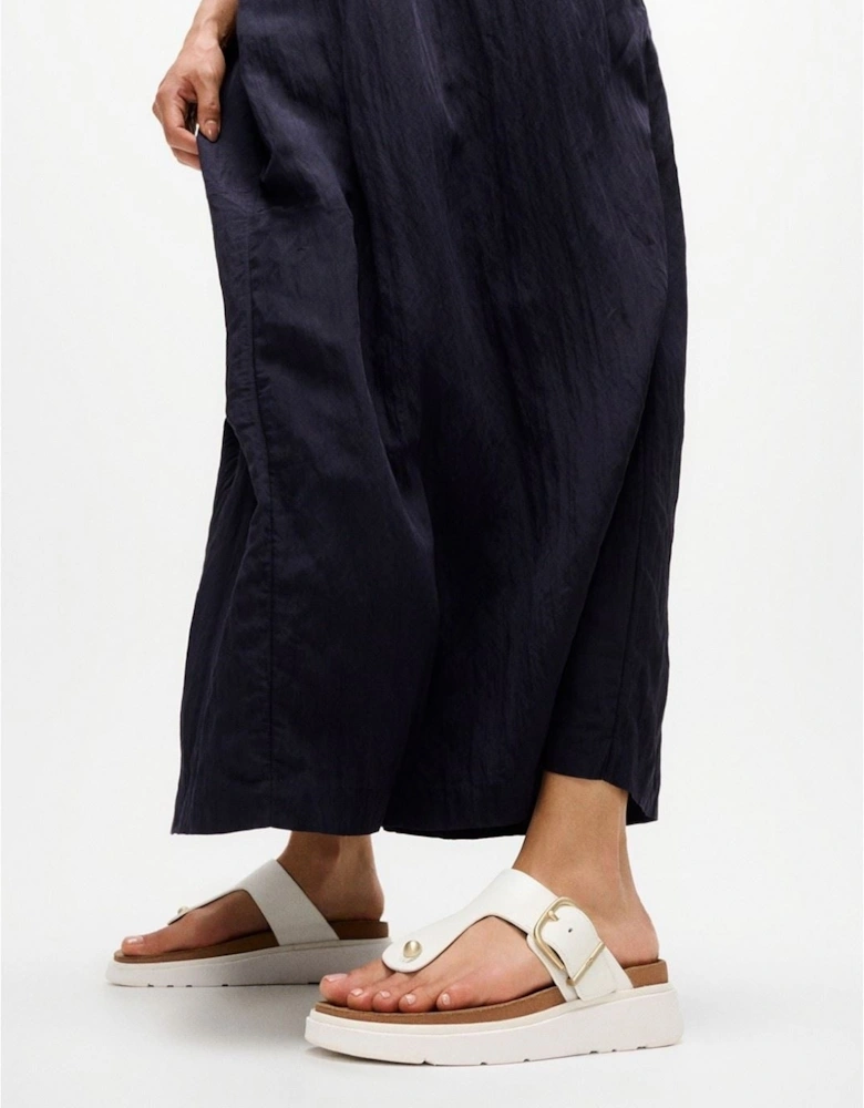 Gen-FF Toe-Post Leather Women's Urban White Sandals