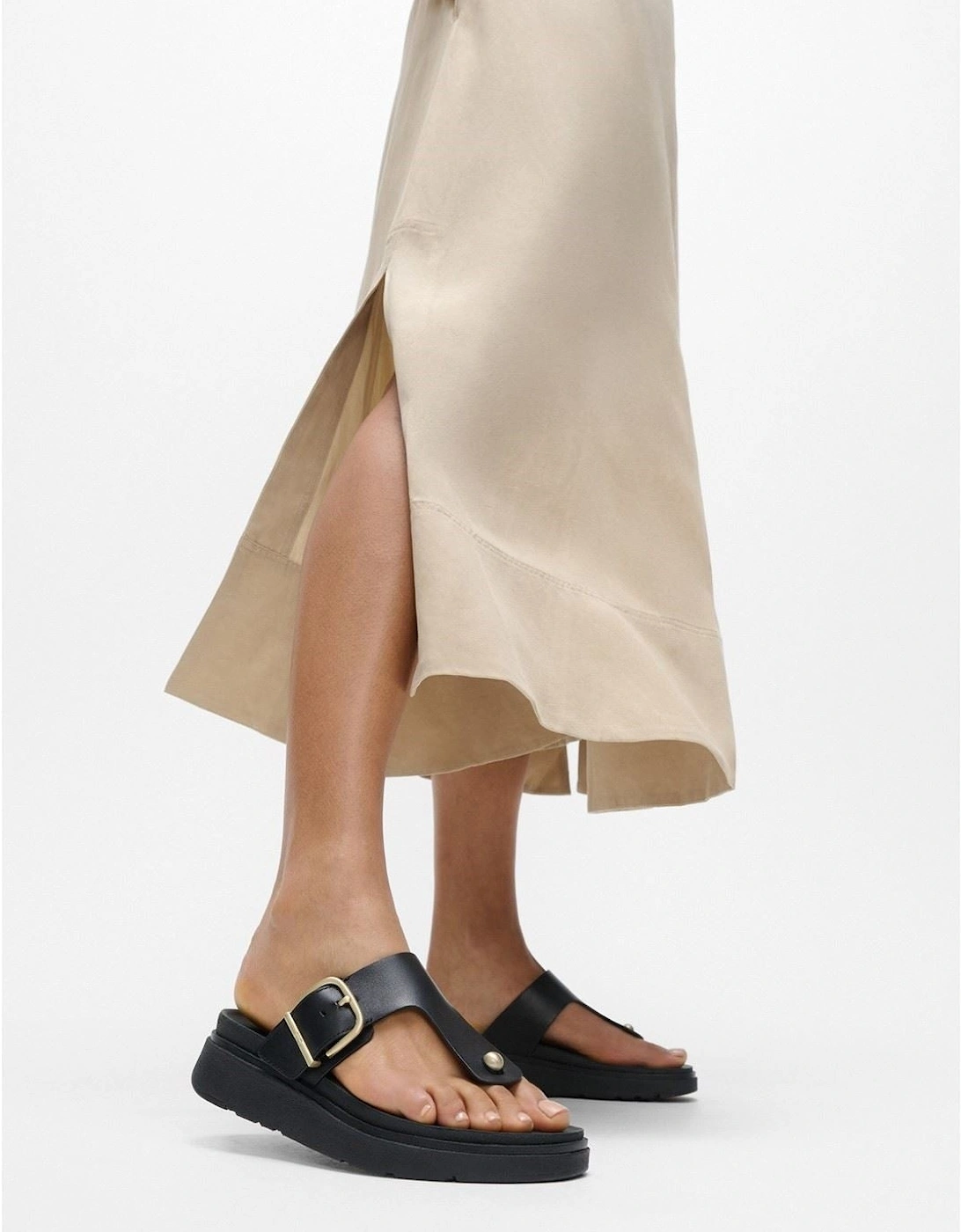 Gen-FF Toe-Post Leather Women's Black Sandals