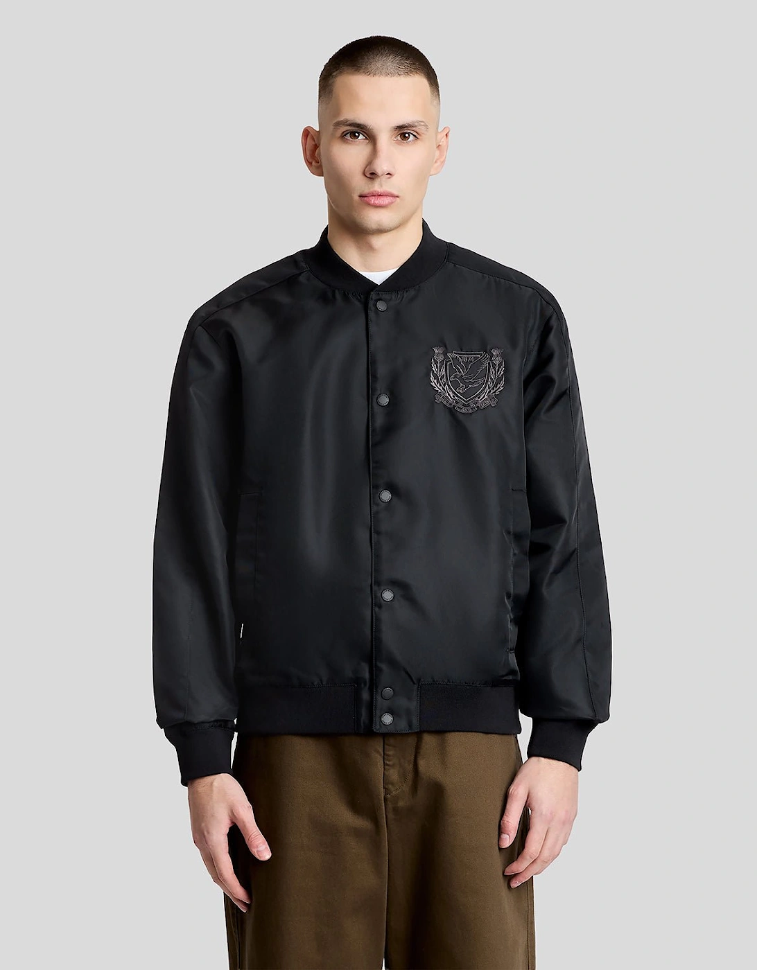 Lyle And Scott Men's Black Embroidered Crest Varsity Jacket  44/Regular Xxl