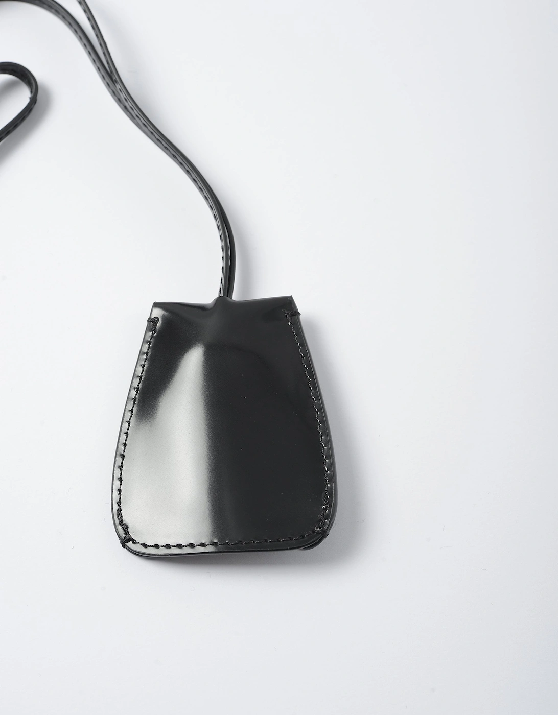 Paris Cloche Keyring Black