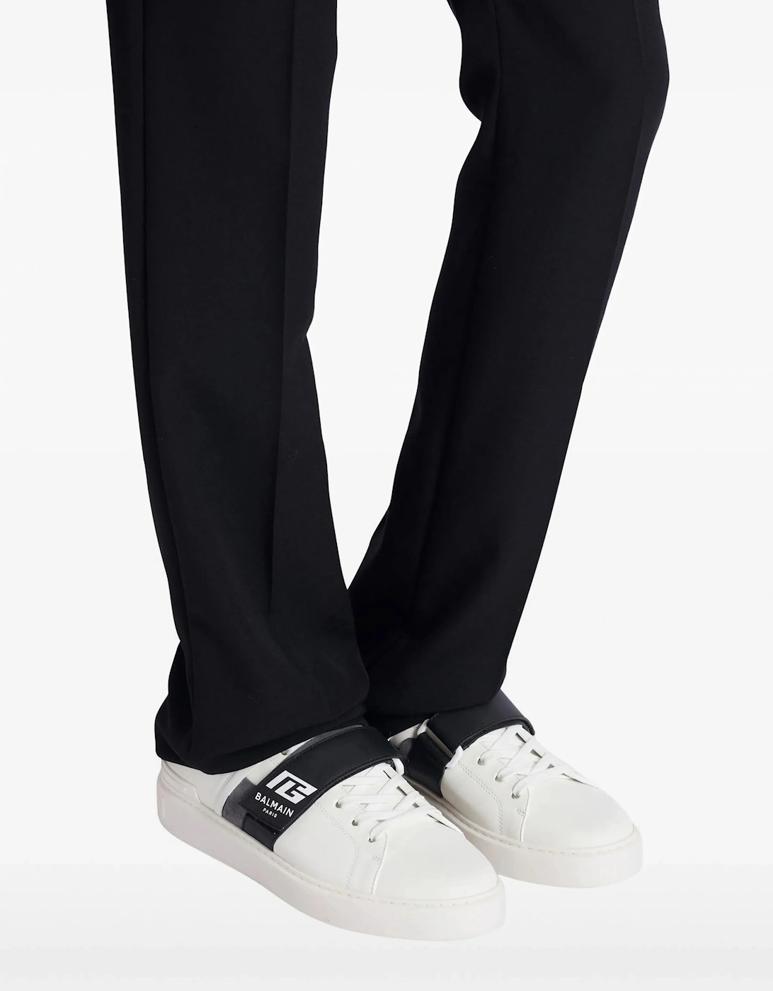 B Court PB Sneakers White