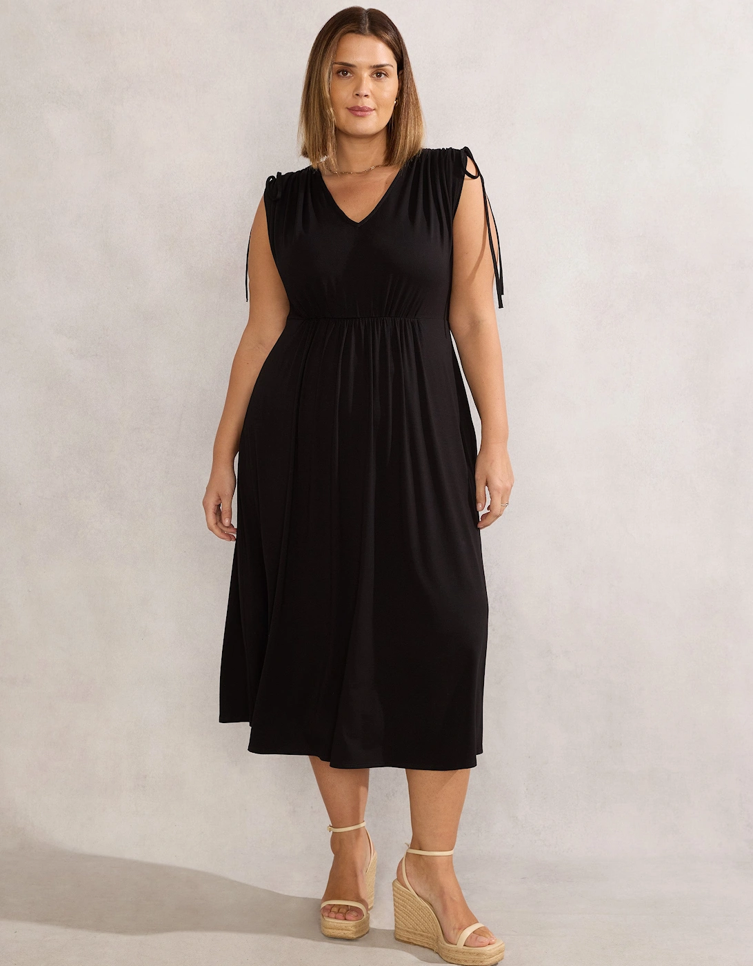 Black Drawstring Short Sleeve Dress