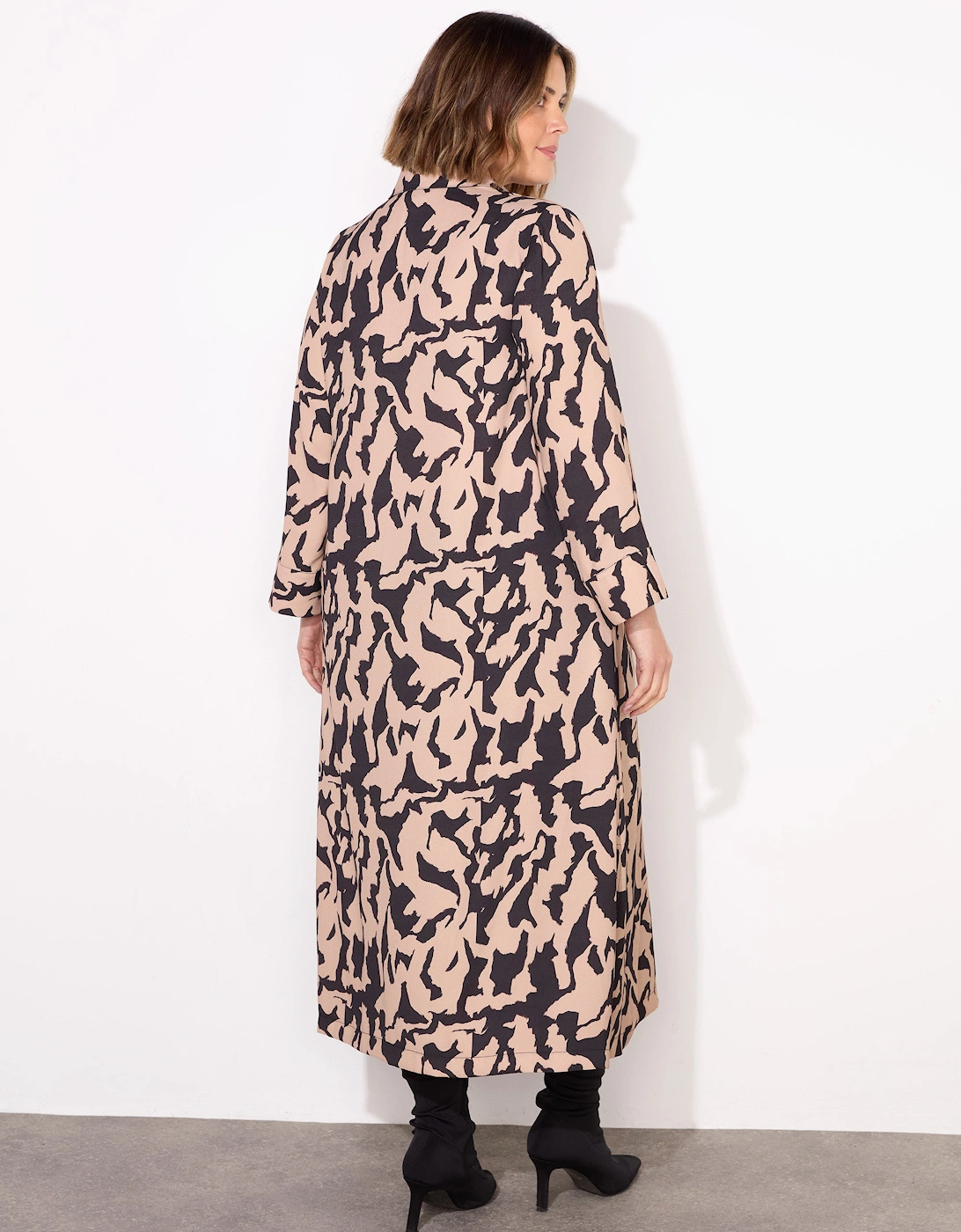 Petite Mono Print Collared Midaxi Dress With Notch Sleeves