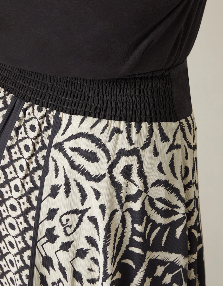 Mono Placement Print Hanky Hem Skirt